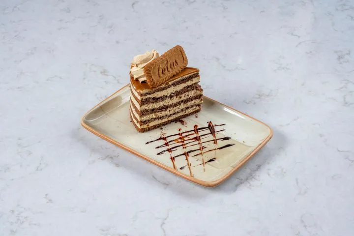 Lotus Slice Cake – Single