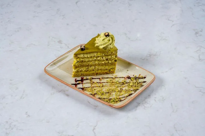 Pistachio Slice Cake – Single