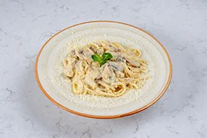 Chicken Fettuccine Alfredo