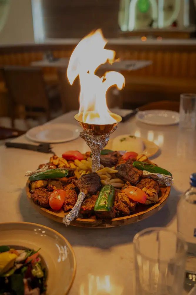 Experience Moda Cafe for Mediterranean food in Chantilly.